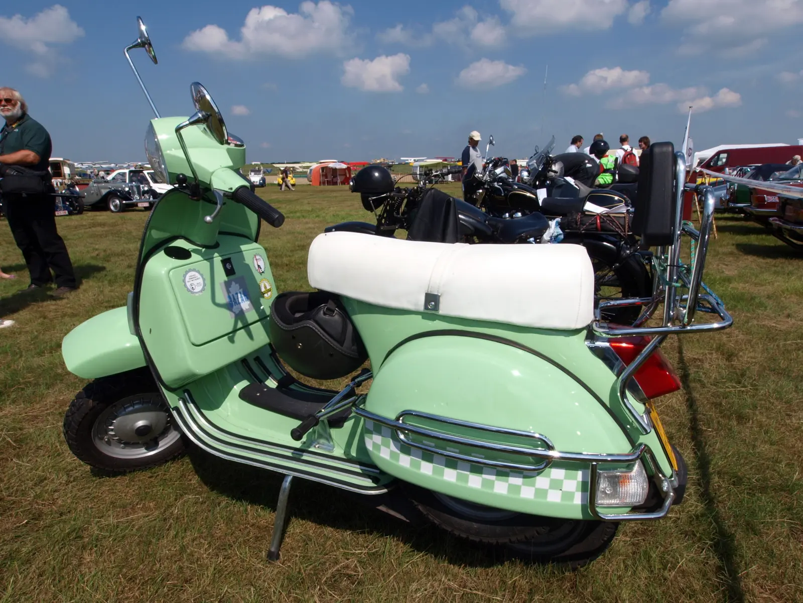 TVS Wego 110 2021, family scooter, low km — photo 2